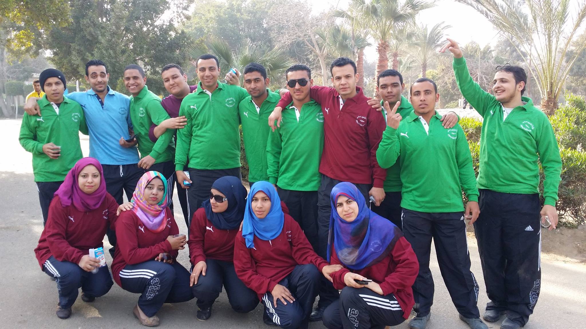 طلاب جامعة سوهاج يحتلون المراكز الأولي بدورة تنمية المهارات القيادية بحلوان