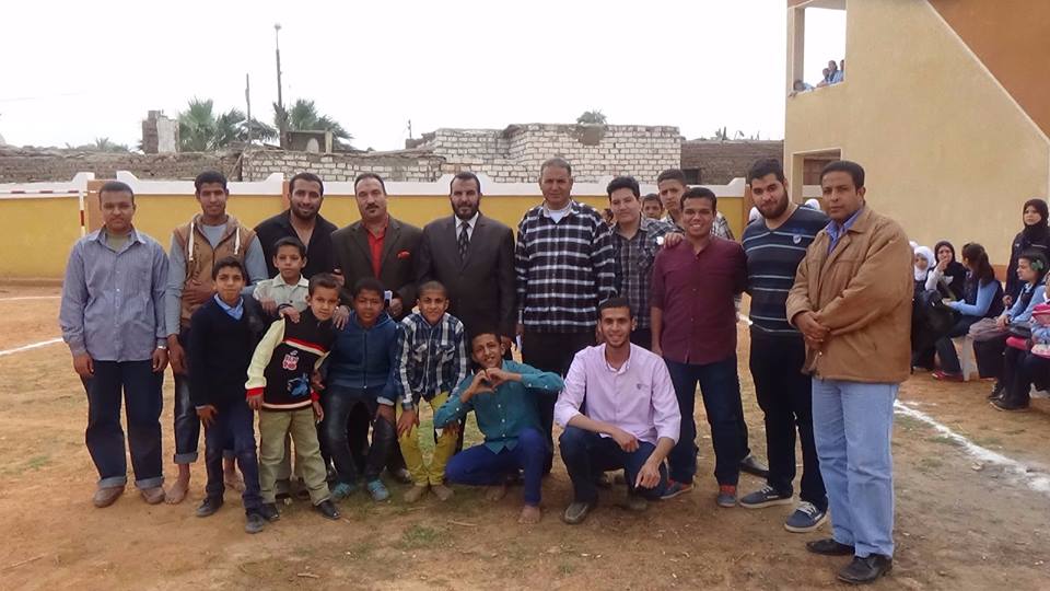 صيدلة سوهاج فى مدرسة النور والأمل للصم وضعاف السمع