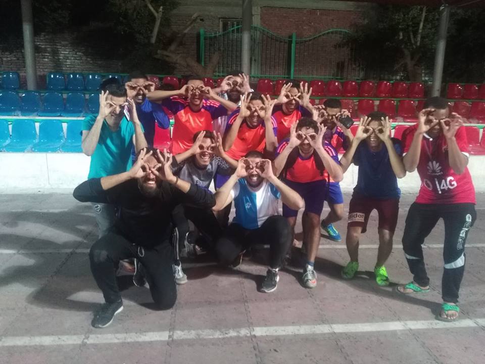 دعوة لحضور الطلاب والطالبات الساعة السادسة بملاعب المدينة الجامع