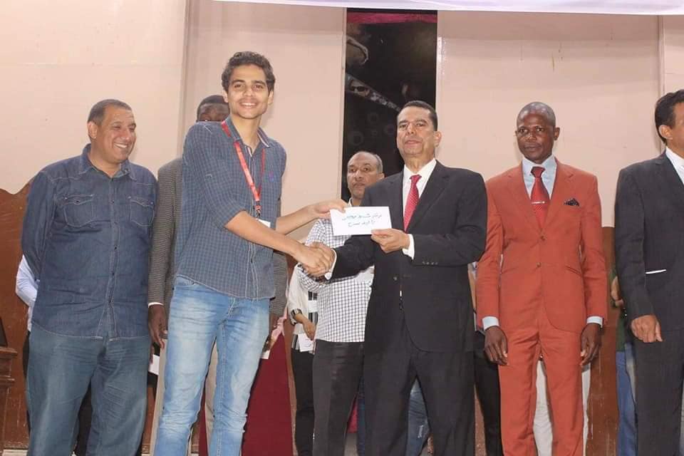 تهنئة للطالب أحمد حارس حموده لحصوله على المركز الثانى فى مسابقة التأليف المسرحى