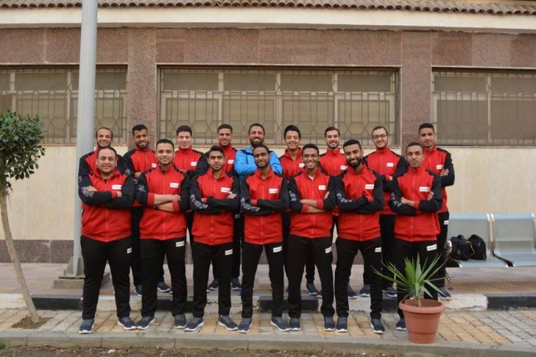 الوسيلة الوحيدة إلى النجاح هي الإستمرار بقوة حتى النهاية