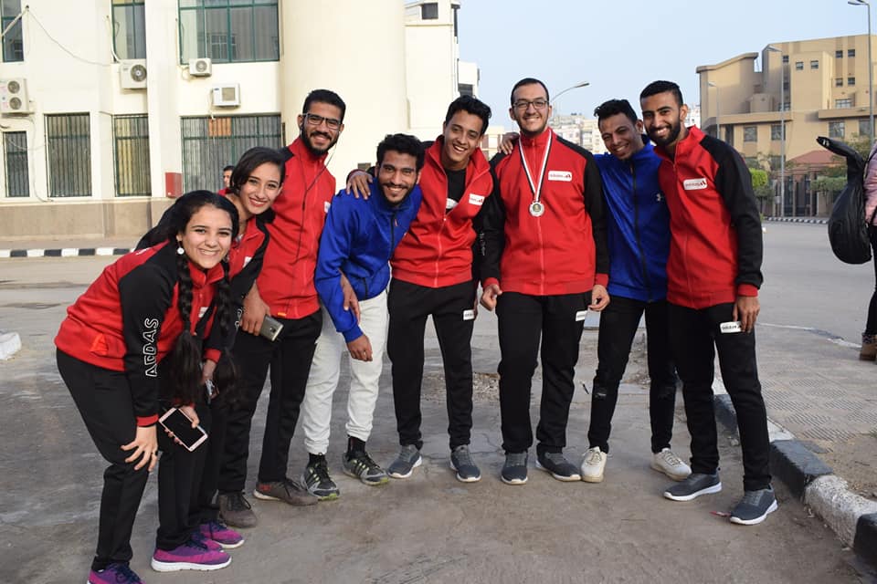 لا نحقق الأعمال بالأمنيات وإنما بالإرادة نصنع المعجزات فى ملتقى صيادلة مصر