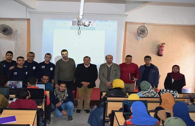 “صيدلة سوهاج” تختتم فعاليات دورتها التدريبية “أبعاد التأهيل لسوق العمل”