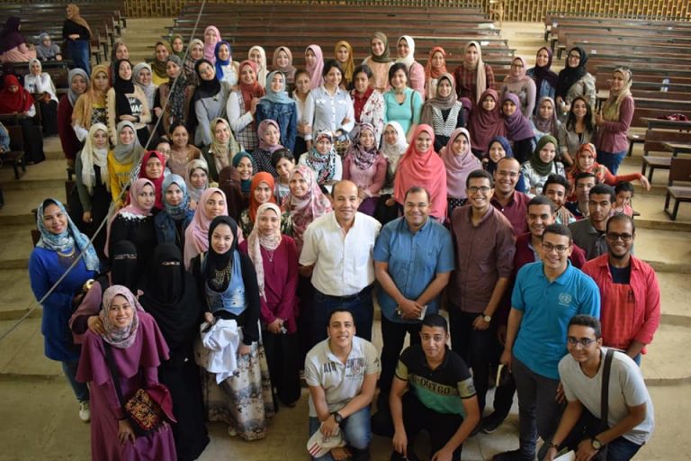 ورشة عمل عن “الإمتحان المعرفى الموحد لخريجى كليات الصيدلة بالجامعات المصرية”