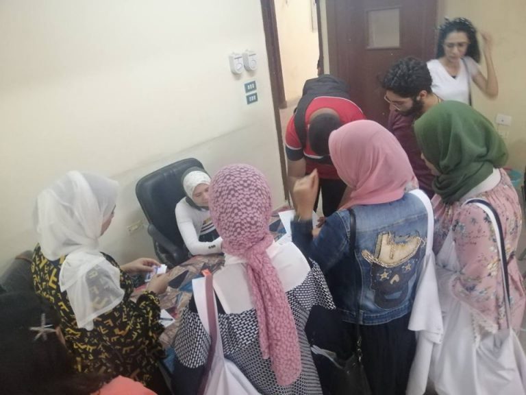 👈 توافد طلاب و طالبات الكلية على سحب إستمارات إنتخابات إتحاد الطلاب للعام الجامعي ٢٠١٩ /٢٠٢٠ م