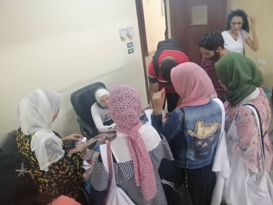 👈 توافد طلاب و طالبات الكلية على سحب إستمارات إنتخابات إتحاد الطلاب للعام الجامعي ٢٠١٩ /٢٠٢٠ م