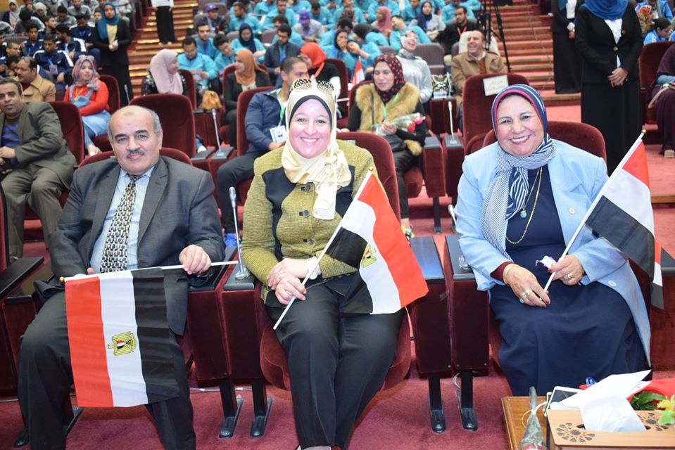 تحت شعار “مصر بلد الأمن والأمان” جامعة سوهاج تفتتح الملتقي الصيدلي الثاني لطلاب الجامعات المصرية
