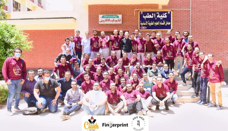 👈 الدفعة البرونزية تحتفل بتخرجها 🌺❤️