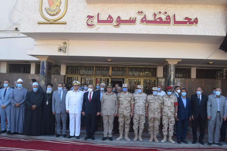 جامعة سوهاج تشارك إحتفالات المحافظة بالذكري ٤٧ لإنتصارات أكتوبر المجيدة