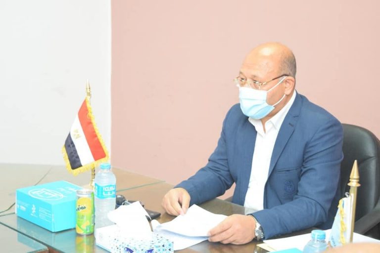 مناقشة مجلس الدراسات العليا والبحوث بالجامعة آليات زيادة التعاون فى مجال البحث العلمي بين الجامعة والجامعات المصرية والأجنبية