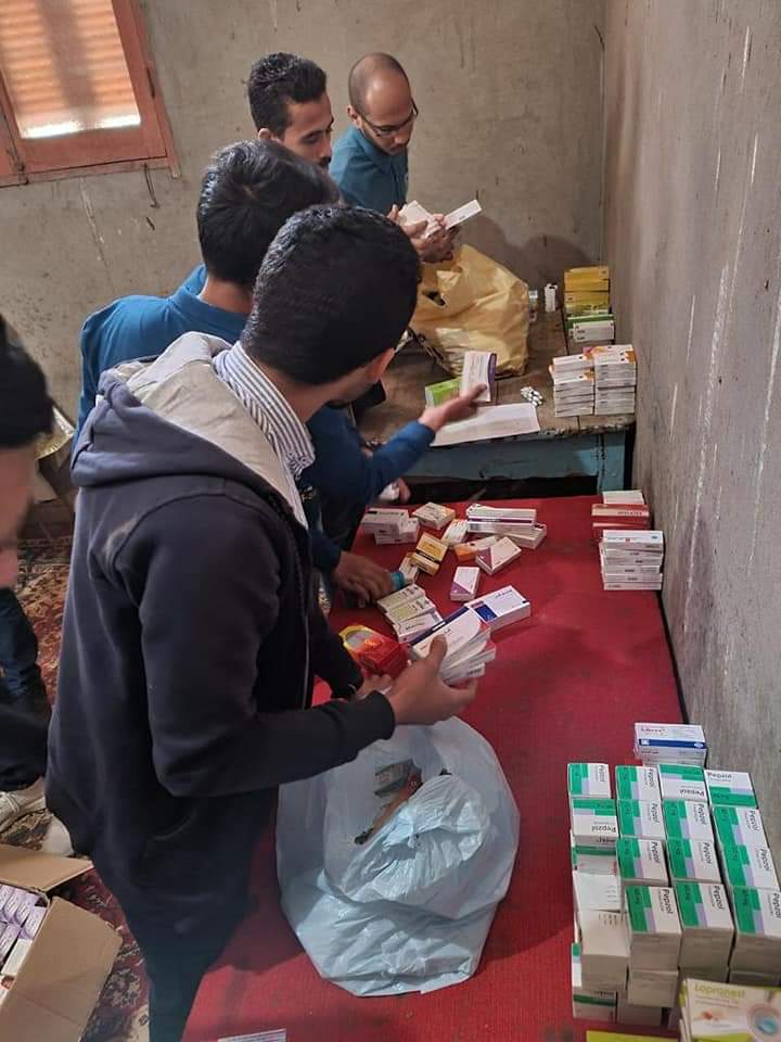 *٣٨٥ كشف بالمجان بقافلة طبية خيرية نظمها الإتحاد المصري لطلاب صيدلة سوهاج EPSF- Sohag*