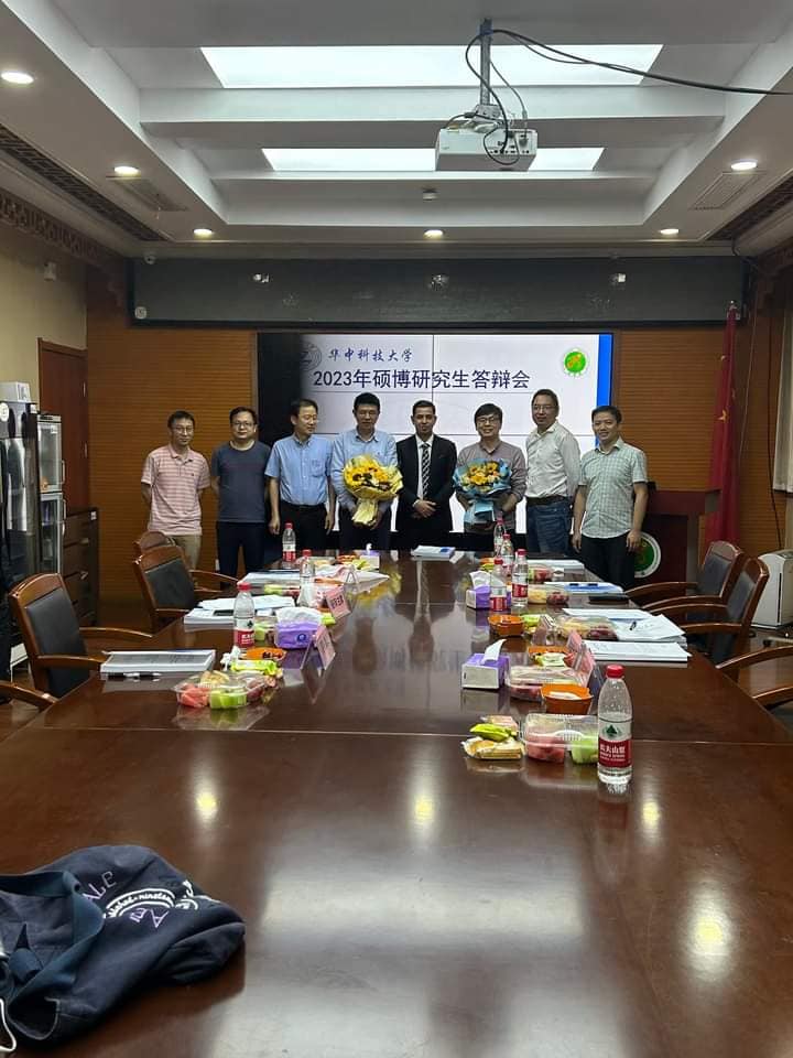 مناقشة رسالة الدكتوراة للسيد مصطفى عمر ابو العز مدرس مساعد بكلية الصيدلة جامعة سوهاج