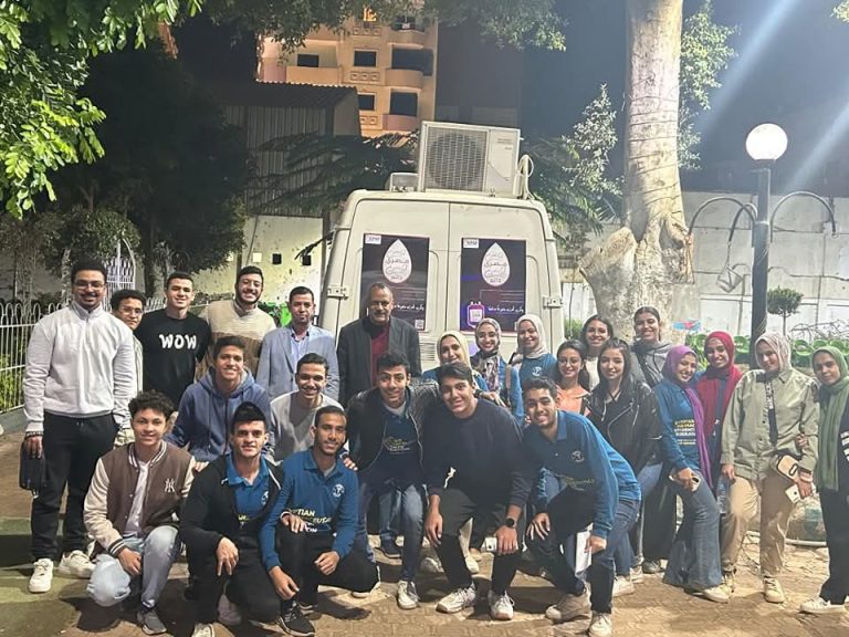 تنظيم حملة للتبرع بالدم في النادي البحري بسوهاج