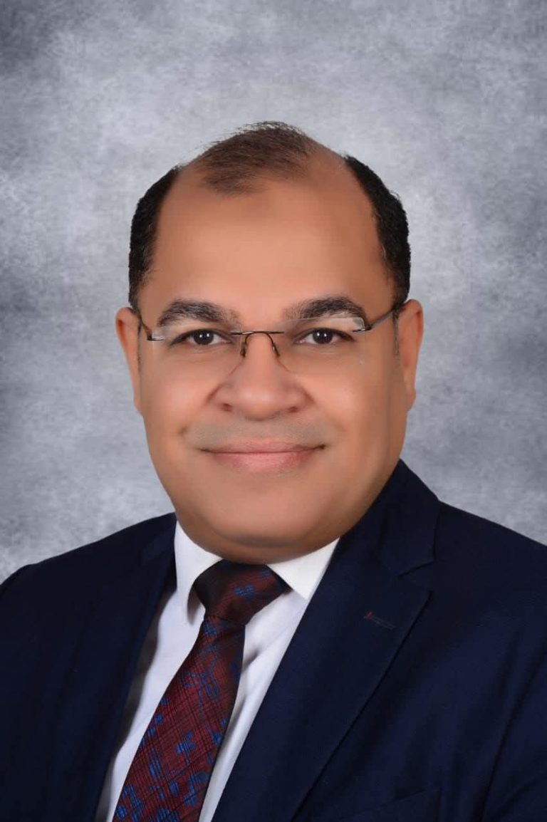 المنشاوى عميداً لكلية الصيدلة جامعة سوهاج