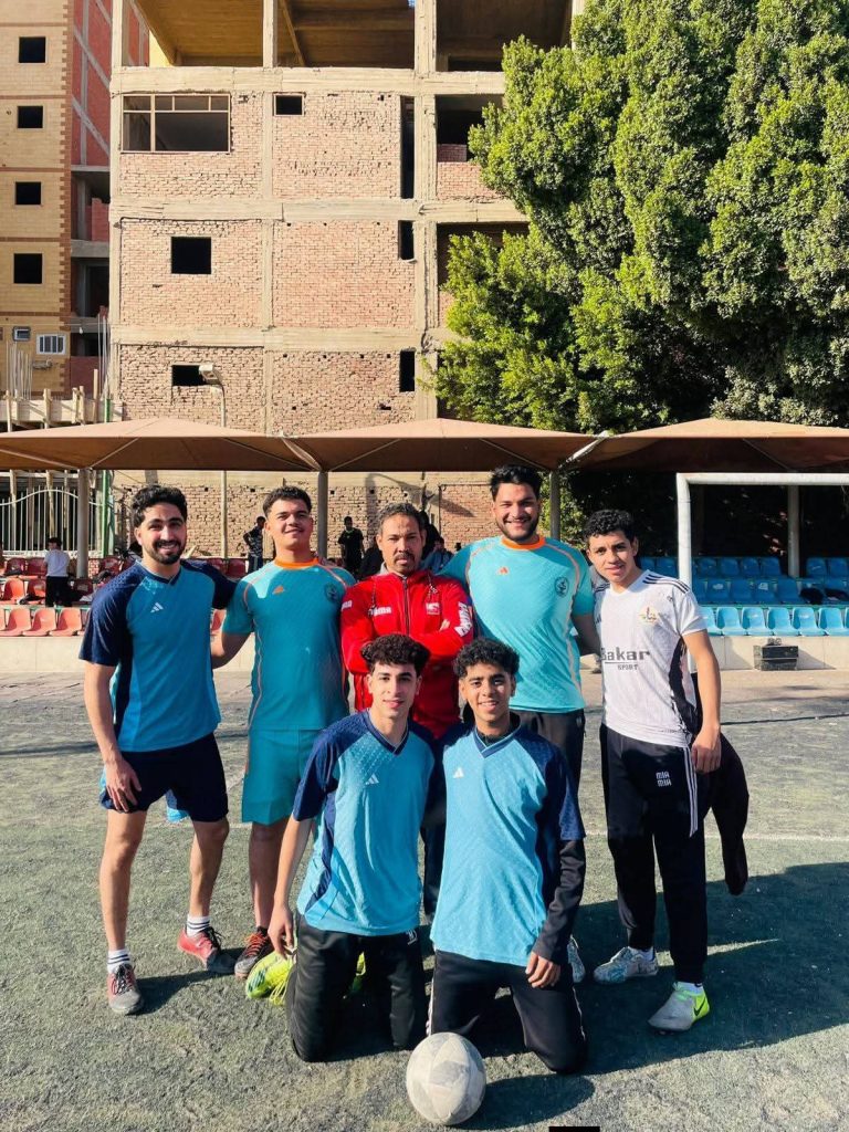 فوز كلية الصيدلة فى مباراة كرة قدم