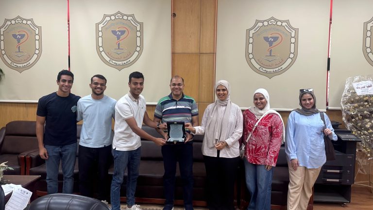 *عودة الاتحاد المصري لطلاب كلية الصيدلة بجامعة سوهاج كعضو كامل في EPSF *