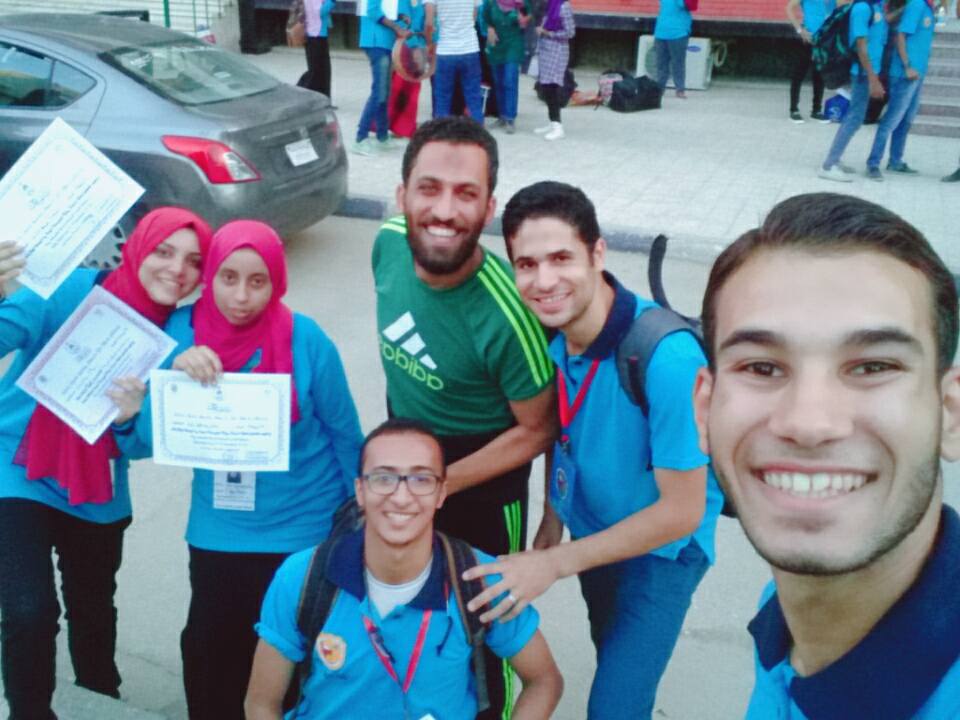 تهنئة لوفد كلية الصيدلة بمركز أعداد القادة الأول