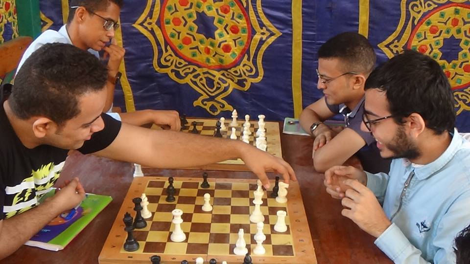 بالصور … اليوم الأول لمعسكرأستقبال الطلاب الجدد والقدامى بالكلية