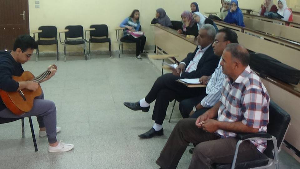 بالصور…اليوم الأول لمسابقة أنتقاء المواهب الفنية.